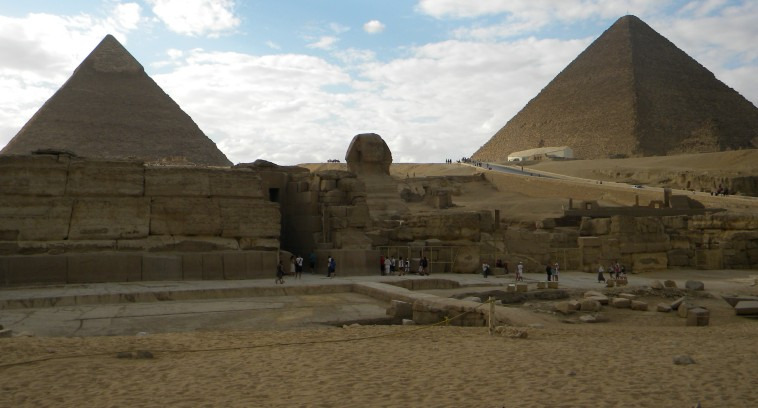 Il cielo sopra Giza  – Giulio Magli e Maria Eugenia D’Aquino