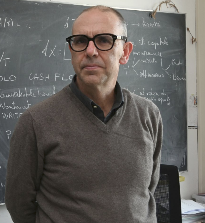 Immagine Intervista di Frontiere a Emilio Barucci sulle attività del QFinLab